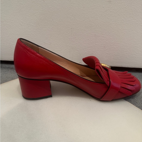 Gucci Marmot Mid-Heel Fringe Loafers in Red - Picture 12 of 14